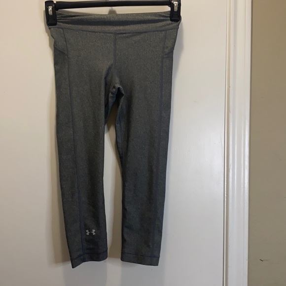 Under armor active Capri leggings - Picture 1 of 2